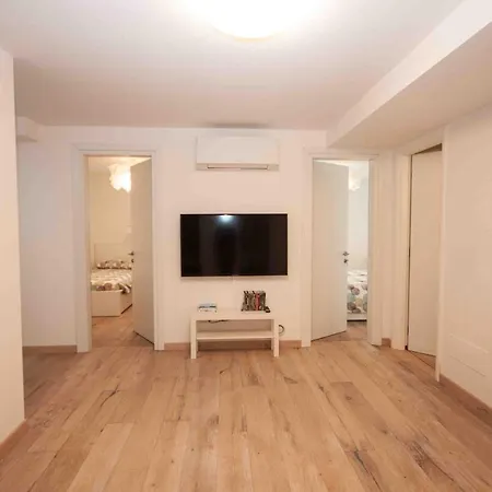 Holiday home Casa Laura Grande - Lovecomo -